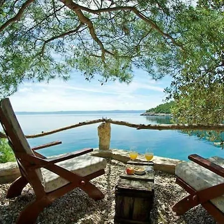 Charming House + Bbq *