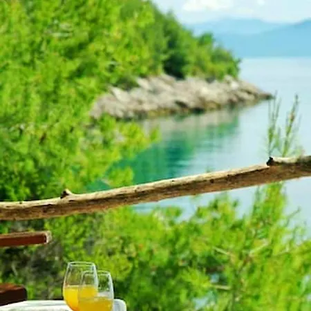 Charming House + Bbq *