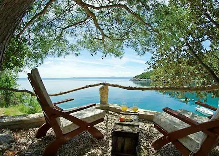 Charming House + Bbq *